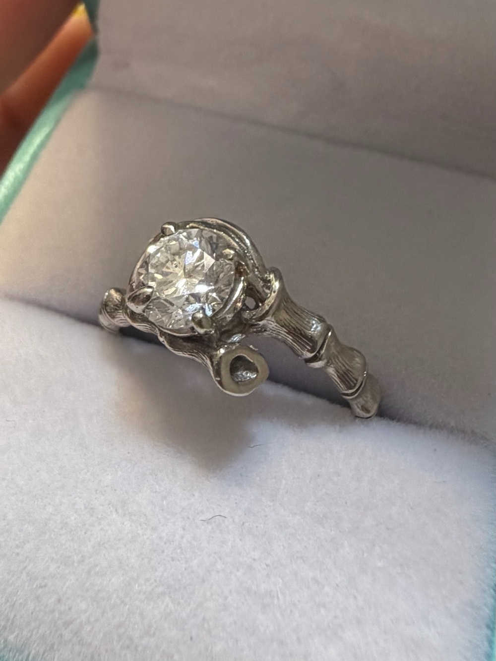10k gold diamond ring